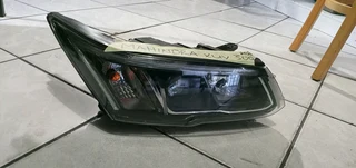MAHINDRA XUV 300 2023 HEADLIGHT RHS