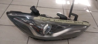 HYUNDAI ELANTRA 2017-2018 XENON HEADLIGHT RHS