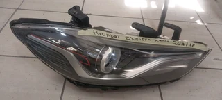 HYUNDAI ELANTRA 2017-2018 XENON HEADLIGHT RHS