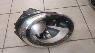 VW BEETLE XENON HEADLIGHTS L/RHS AVAILABLE