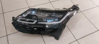 Land Rover Velar Headlight Led 2017 Lhs Available