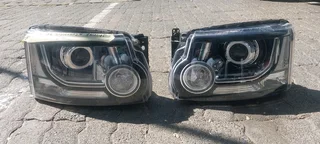 LAND ROVER DISCOVERY 4 FACELIFT HEADLIGHTS L/RHS AVAILABLE