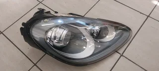 PORSCHE CAYENNE HEADLIGHT NORMAL RHS