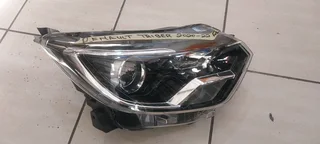 RENAULT TRIBER 2020 HEADLIGHT RHS