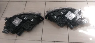 VOLKSWAGEN POLO 9 TSI IQ HEADLIGHTS L/RHS