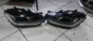 VW T-CROSS XENON HEADLIGHTS AVAILABLE