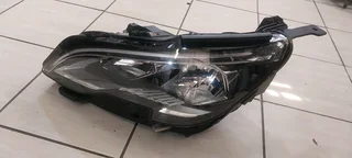 Peugeot 3008 2017-2019 Led Headlight Lhs Available