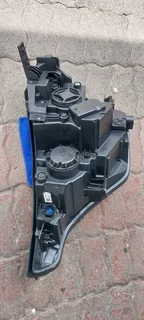 KIA SONET 2021 LED RHS HEADLIGHT AVAILABLE