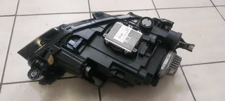 VW T-CROSS LHS HEADLIGHT XENON