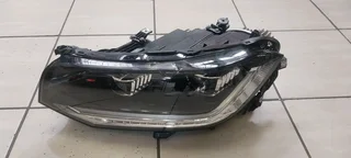 VW T-CROSS LHS HEADLIGHT XENON