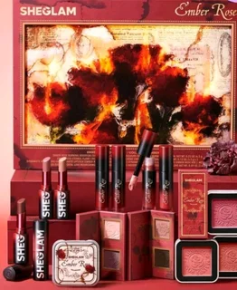 Stunning makeup to order excellent  quality