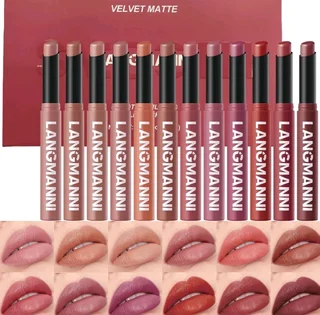 Stunning makeup to order excellent  quality