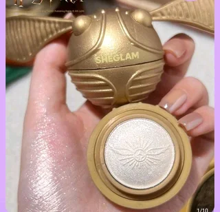 Stunning makeup to order excellent  quality