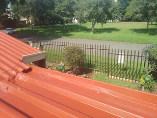 Roof Leaks?Damp Walls?Pealing Paint?.Torch-On waterproofing..Call Vusi 083 339 4598