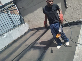 ROOF LEAKS REPAIRS, WATERPROOFING AND PAINTING..CALL VUSI 083 339 4598