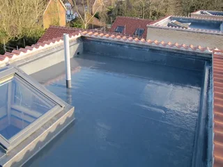 RUBBERIZED ROOF COATINGS SPECIALIST..083 339 4598