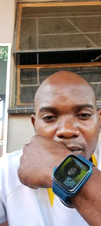 Hi everyone I'm Andrew from Malawi am looking garden my number 0676179000