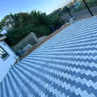 Tarring retaining walls