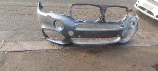 Bmw F15 X5 front bumper, headlights ,and all body parts available