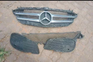 Mercedes Benz W205 spot main grill and fog light covers