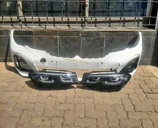 BMW G20 front bumper and headlights available for sale clean clean
