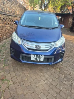 2012 Honda Freed Hatchback