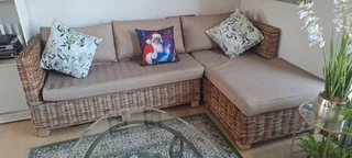 Couch - Ad posted by Alan Hicks