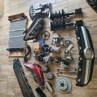 Mercedes-Benz w117 CLA M270 Spare Parts