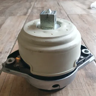 Engine Mounting Mercedes-Benz w166 ML