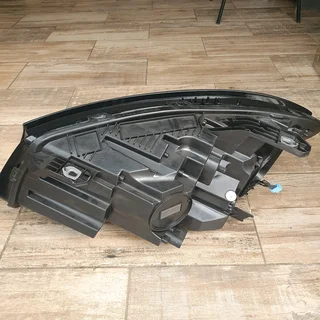 Right Intelligent Headlight for Mercedes-Benz w117 CLA