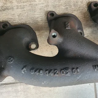 M640 Exhaust Manifold