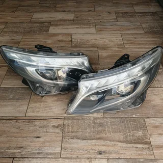Double Xenon Headlights for Mercedes-Benz w447 Vito Class