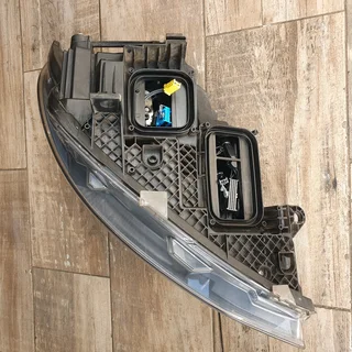 Double Xenon Headlights for Mercedes-Benz w447 Vito Class