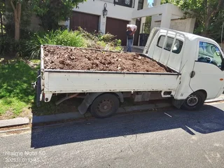 Rubble removals and garage rubbish cleaning