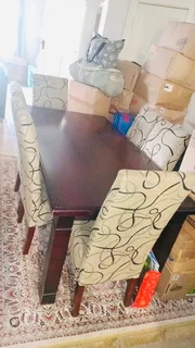Dining room table and 6 chairs
