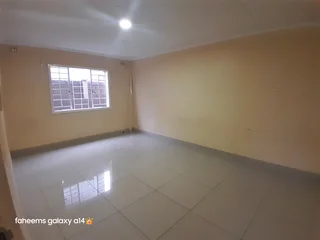 2 bedroom outbuilding for rent in Caneside