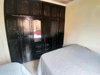 Neat 2 bedroom flat for sale in Longcroft