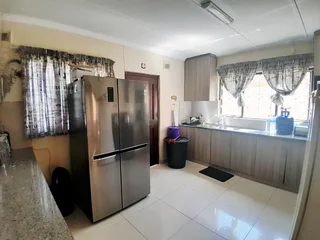 3 bedroom house for rent in Brookedale