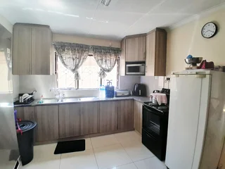 3 bedroom house for rent in Brookedale