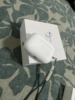 Apple airpods pro second gen