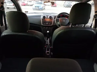 Renault Sandero Hatchback