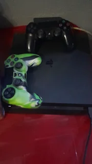 Ps4 console and games