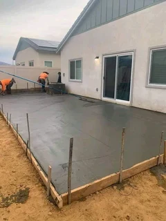 Taring, instant lawn, concrete, retaining wall and precast wall