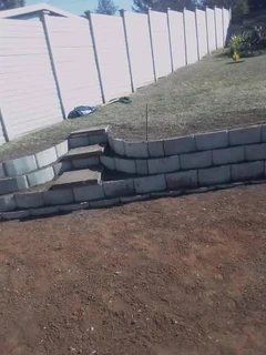 Retaining wall