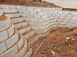 Retaining wall