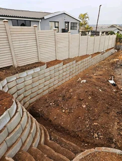 Retaining wall