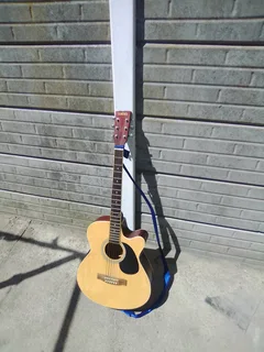 Sanchez 41-Inch Guitar + Build In Pickup R800onco