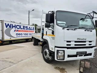 Isuzu FTR850 with Dropsides