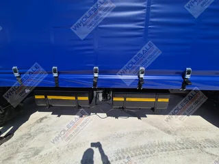 2015 Hino500 2626 double diff Tauntliner