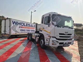 2015 Nissan Ud Quon Gw 26-450 Horse Truck